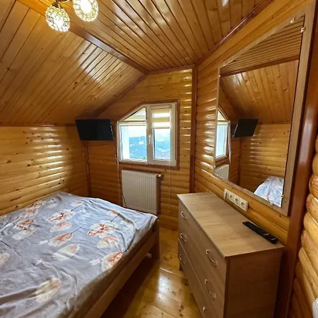Feriehus відпочинковий комплекс тиша неба Rivnya